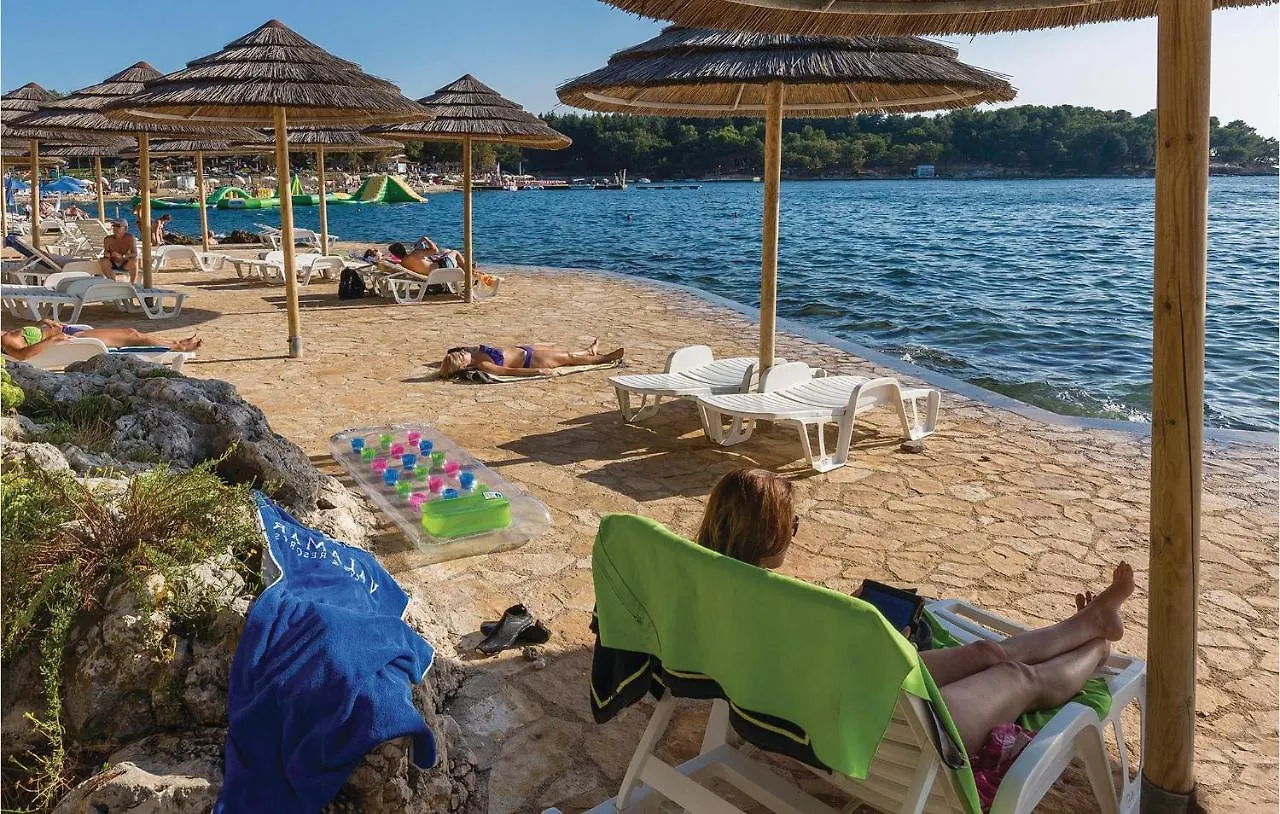 Beautiful Apartment In Porec With Wifi 0*,  Chorvatsko