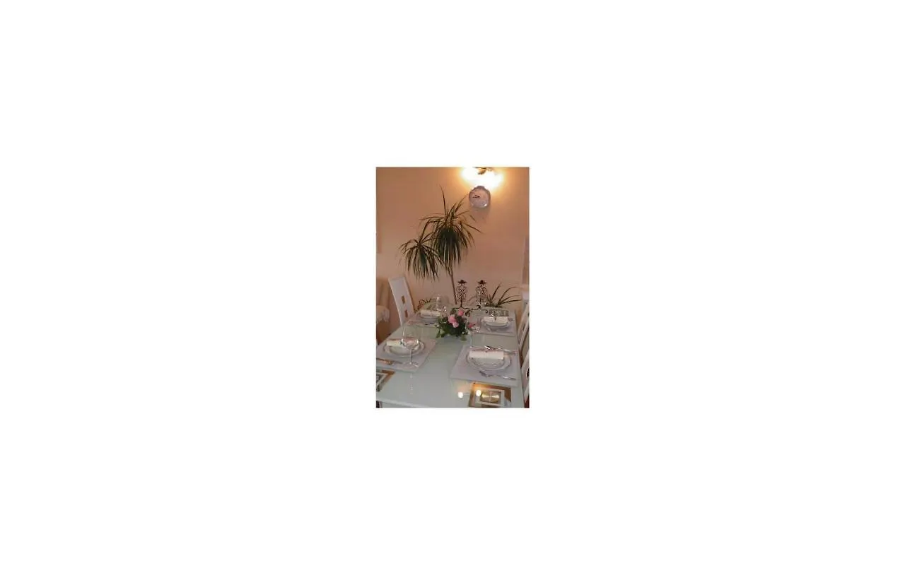 Beautiful Apartment In Porec With Wifi Kroatien